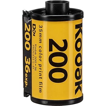 コダックE100VS135-36枚撮り1パック8本入りを2パックの16本 Amazon | Kodak Gold 200 135-36枚撮り 3本パック | KODAK